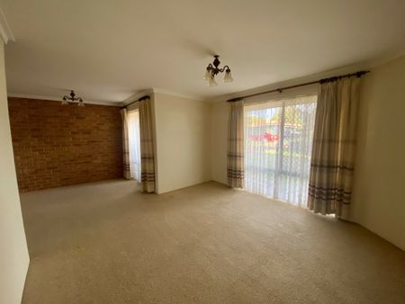 Comfort, Convenience, and Lifestyle in One Home. - Photo 3