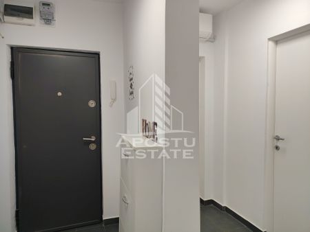 Apartament de inchiriat, 3 camere, Complexul Studentesc Sala Olimpia - Photo 2
