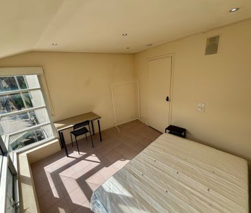 Windsor Gardens - Photo 4