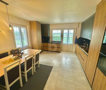 SPACIOUS WITH SUNNY TERRACE - Photo 3