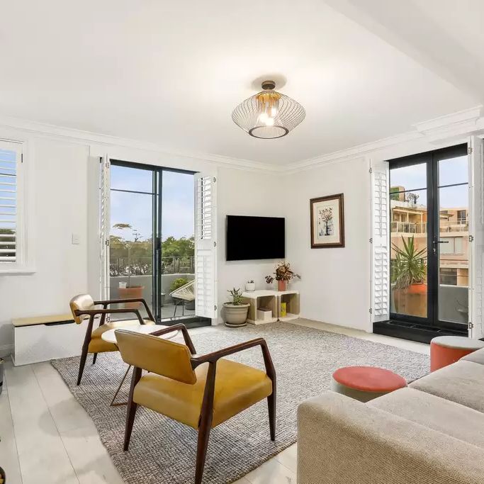 Elevated Harbour Views in Bristol on Sinclair - Photo 1