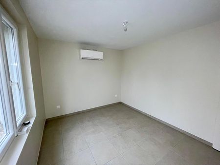 Location Appartement 4 pièces 75m² AUBENAS 07200 - Photo 3