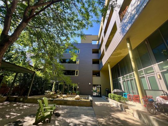 For Lease - 25 Ritchie Avenue Unit# 202, Toronto, Ontario - Photo 1