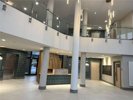 Pyrcroft Road, Chertsey, Surrey, KT16 9RJ - Photo 3