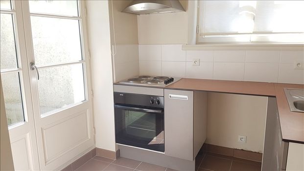 BAYEUX, rue Franche, F3 au rdc (Lot 1) - Photo 1