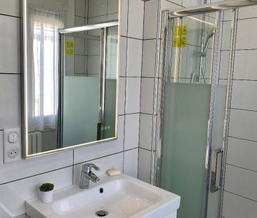 Location Maison 5 pièces 95m² BORDEAUX 33000 - Photo 2