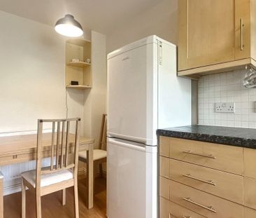 2 bedroom house to rent - Photo 1