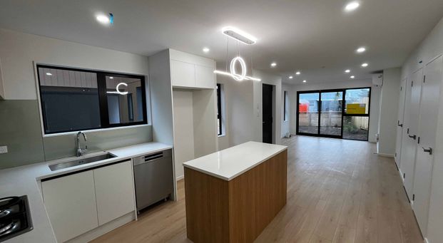 New Two Bedroom - Photo 1
