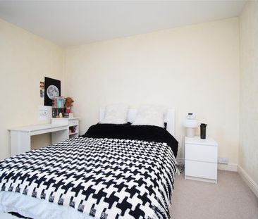 New Road, Middlestown, Wakefield - Photo 3