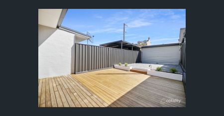 INSPECT SATURDAY NOVEMBER 29 AT 11AM - REGISTER NOW - Photo 4