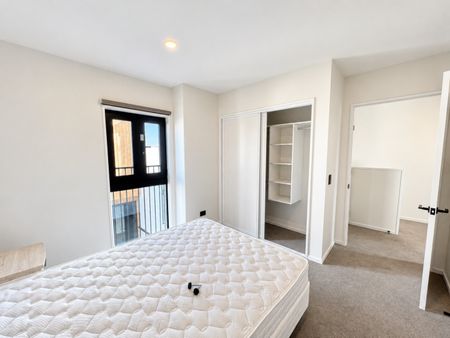 7/16 Rutherford Street, Woolston - Photo 3