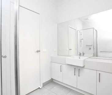 6/1-15 Beddison Road, Craigieburn VIC 3064 - Photo 3