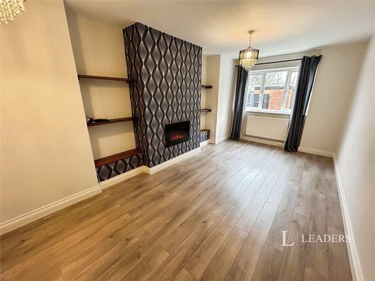 3 bedroom house to rent Greenham, Bretton, Peterborough, Cambridgeshire, PE3 - Photo 1