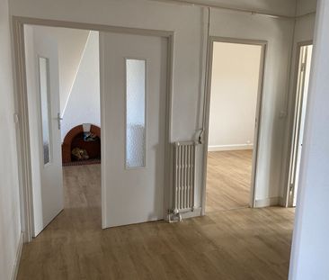 Location Appartement 3 pièces 63m² - Photo 5