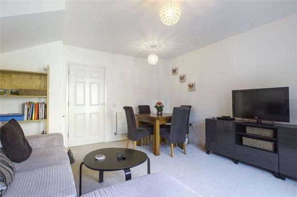 Rannoch Street, Tilehurst, Reading, Berkshire, RG30 - Photo 1