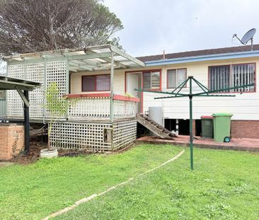 Newly Updated 2 Bedroom Home - Photo 6