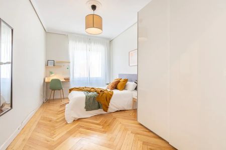 Calle del Príncipe de Vergara, Madrid, Community of Madrid 28006 - Photo 4