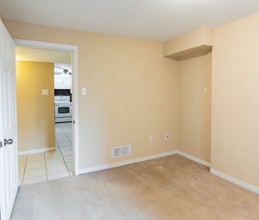 For Lease - 79 Munroe Crescent Unit# LOWER, Guelph, Ontario - Photo 2