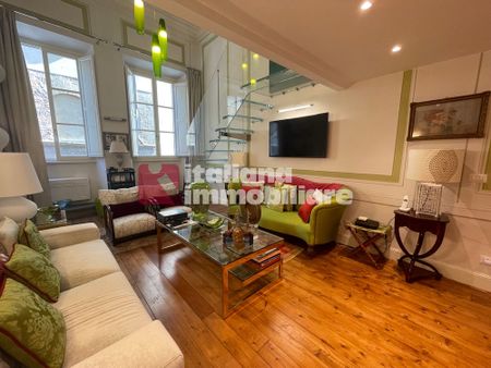 Elegante quattro vani ristrutturato in Affitto - Photo 4