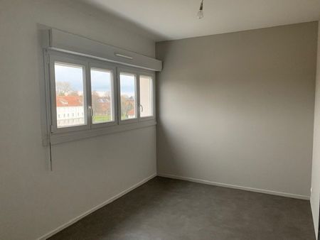 Appartement 3 pièces à - Photo 2