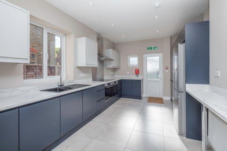 Valetta Road, London, W3 flat to rent - Photo 4