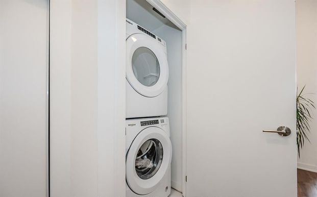 For Lease - 405 Dundas Street Unit# 103, Oakville, Ontario - Photo 1