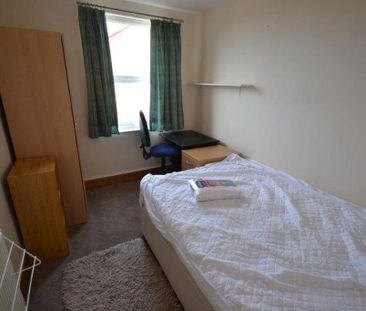 5 bedroom terraced house to rent - Photo 6
