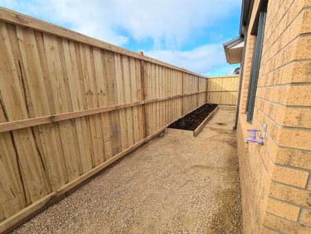 2 Orti Way, Charlemont - Photo 3