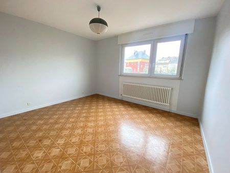 Appartement 4 pièces à - Photo 2