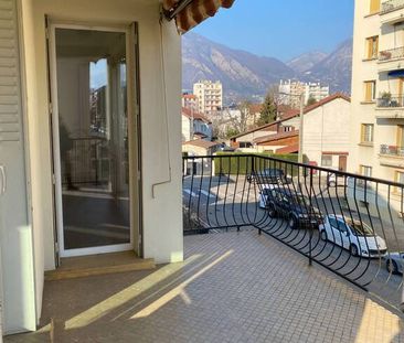 Location appartement Grenoble 38000 101 m² - Photo 3