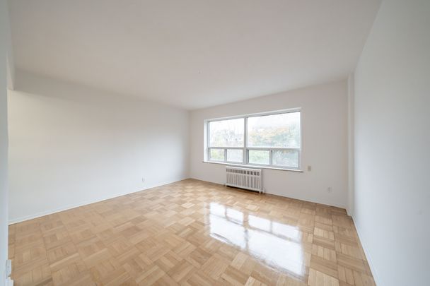 For Lease - 156 Kingston Road Unit# 208, Toronto, Ontario - Photo 1