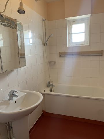 Location Appartement 2 pièces 58m² BORDEAUX 33000 - Photo 4