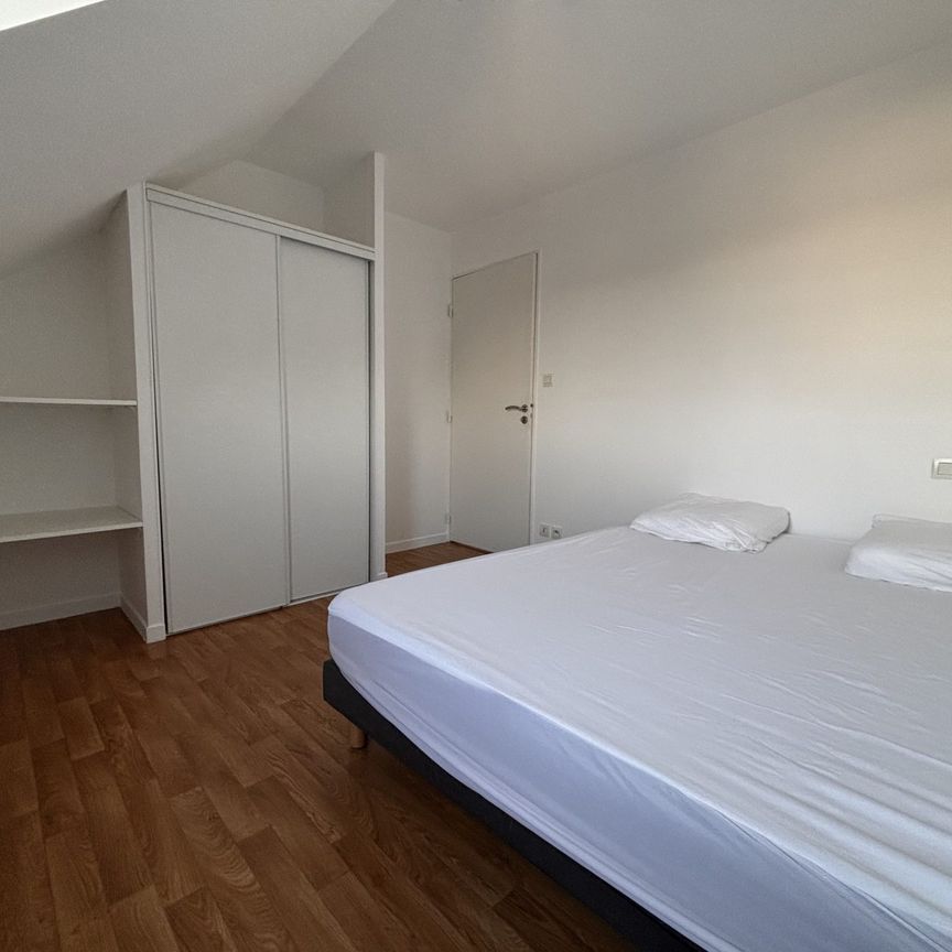 A LOUER T2 meublé PLOEREN - Photo 1