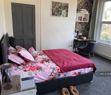 1 bedroom in a house share to rent - Photo 5