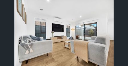 Stunning Modern Home in Minta - Photo 2