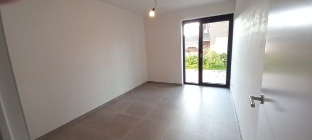 Appartement te huur in Evergem - Photo 1