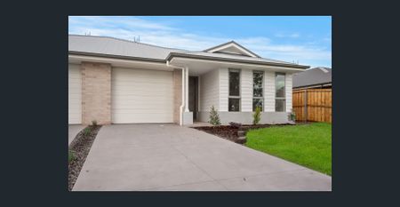 Apply Now! - Photo 2