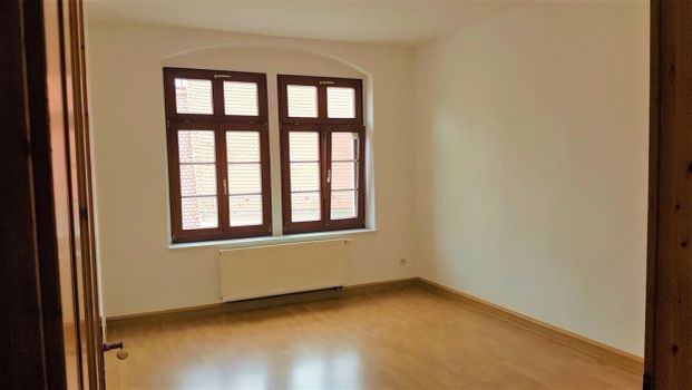 Frisch renovierte 3-Raum-Wohnung in Torgau-Zentrum - Photo 1