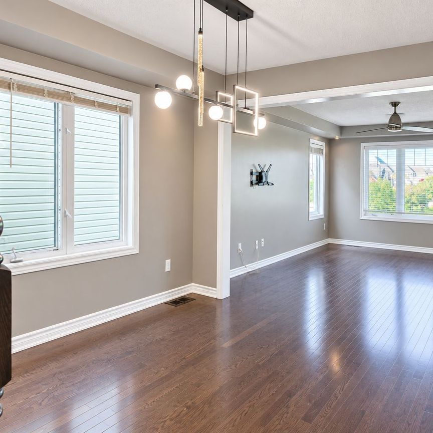 For Lease - 580 Meadowcreek Circle, Kanata, Ontario - Photo 1