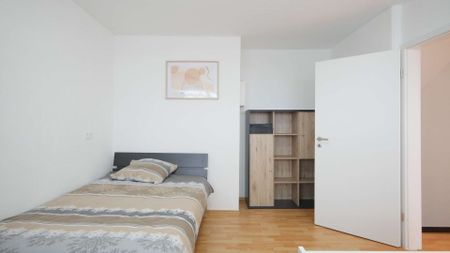 Moderne 3-Zimmer-Wohnung über zwei Etagen / Haus mit Gemeinschaftsschwimmbad und Sauna - Photo 4
