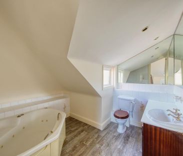 6 bedroom terraced house to rent - Photo 3