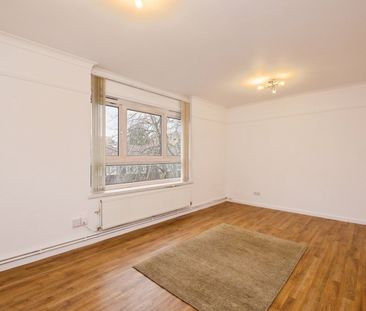 2 Bed Flat, Corporation Street, N7 - Photo 2