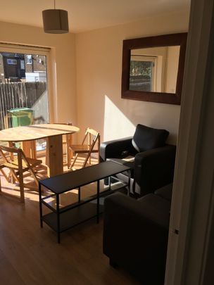 5 Bed Semi-Detached House, Elgar Path, LU2 - Photo 1