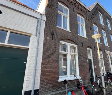 Te huur: Studio Warmoezierstraat in Delft - Photo 4