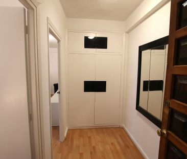 Flat - Granada (Constitucion) - Photo 1