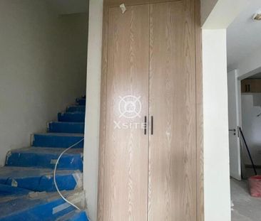 Spacious 2 BR Duplex |Unfurnished | Prime Location - Photo 3