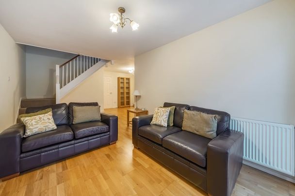 3 bedroom terraced house to rent - Photo 1