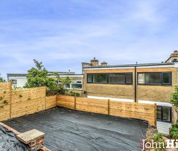 3 bedroom terraced house to rent - Photo 5