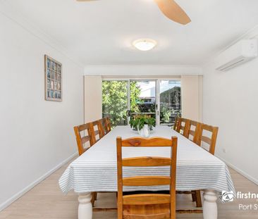 Contemporary Coastal Living in the Heart of Nelson Bay - Photo 5