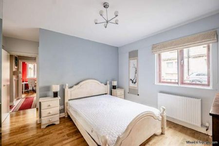 3 bedroom property to rent in Bath - Photo 3